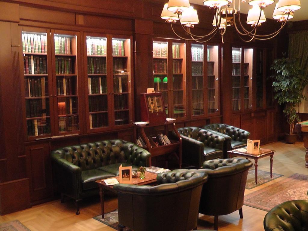 Grand Hotel Residence Boutique Hotel With Privat Wellnes (Adults Only) Piest'any Exterior photo